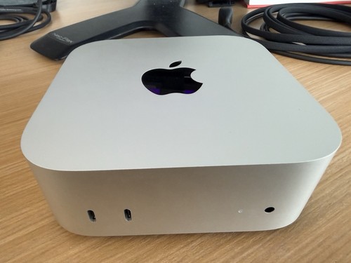 Mac mini silver 2024 - silver, m4